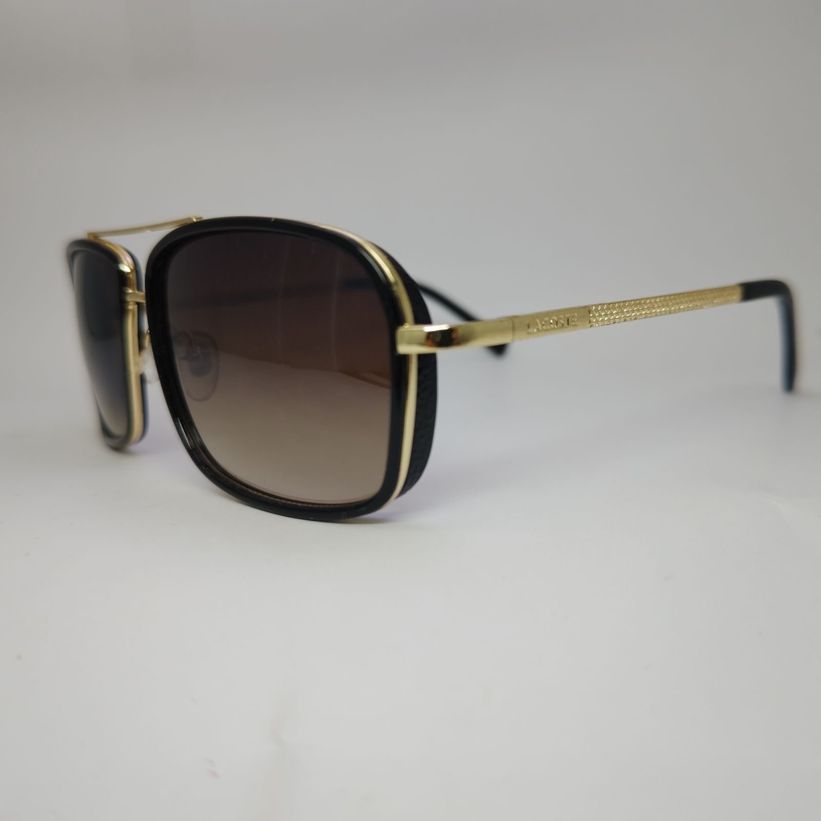 Premium Classic Square Style - Side View