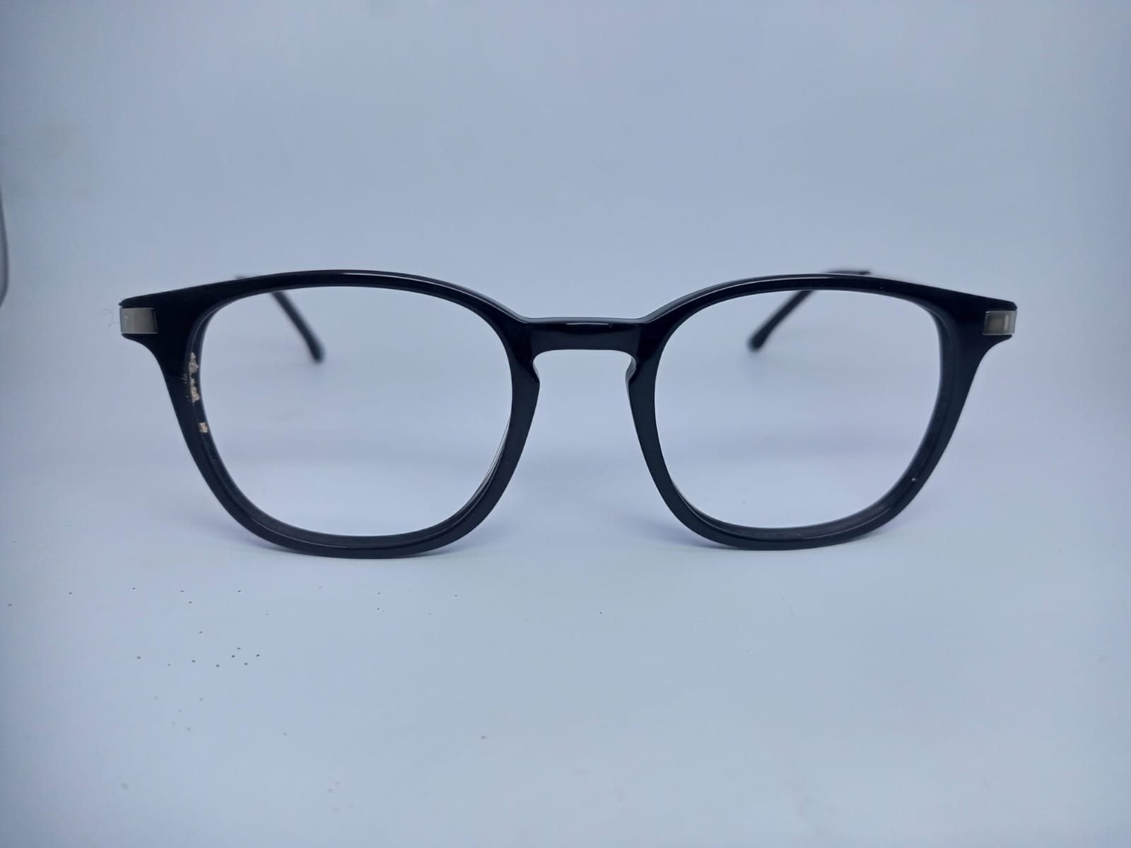 Luxury The Metro Round Style - Side View